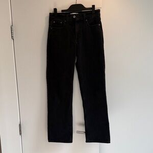 Abercrombie & Fitch Women's Black Straight-Leg Jeans